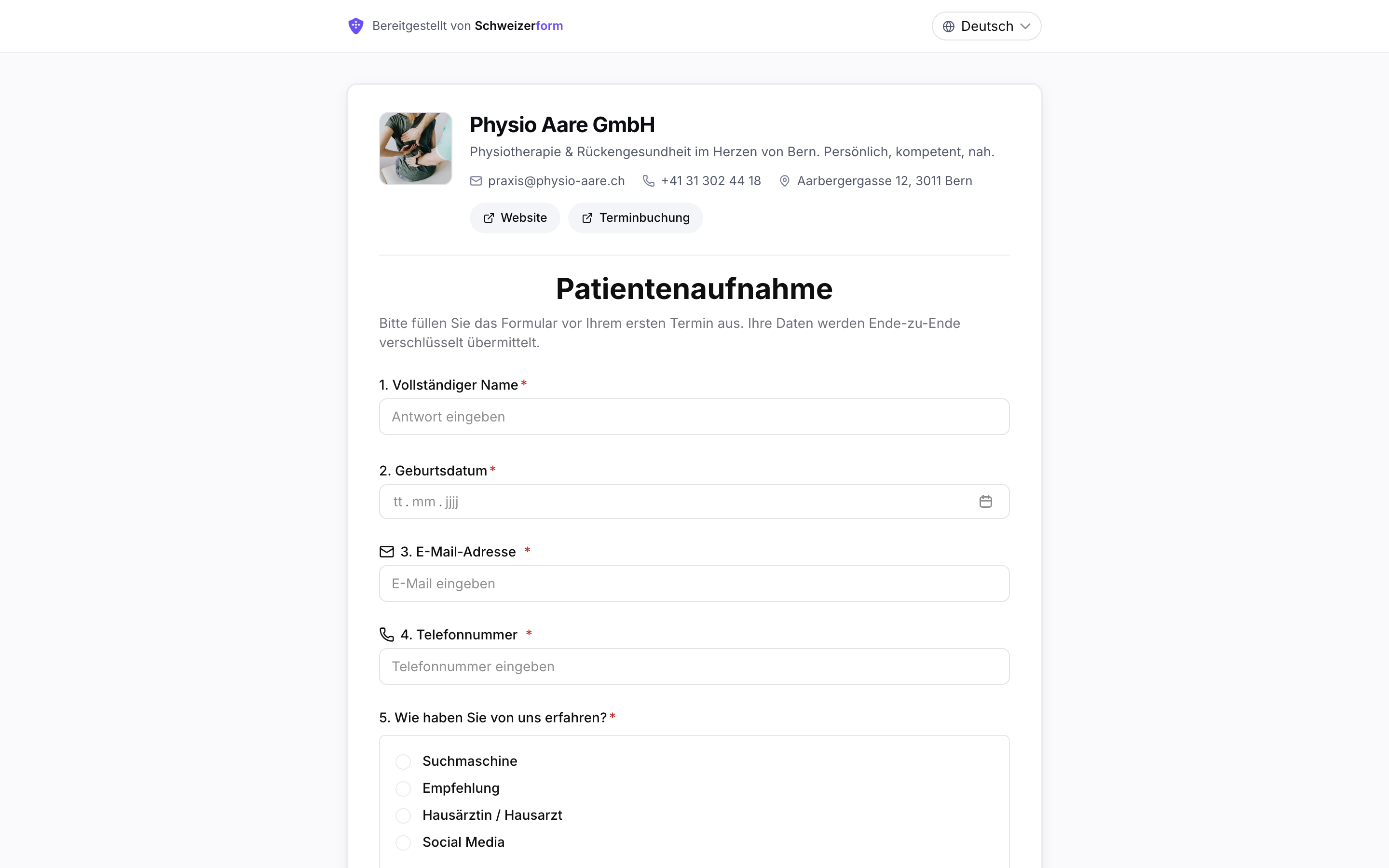 Öffentlicher Formularkopf mit einem Firmenprofil neben dem Profil-Editor
